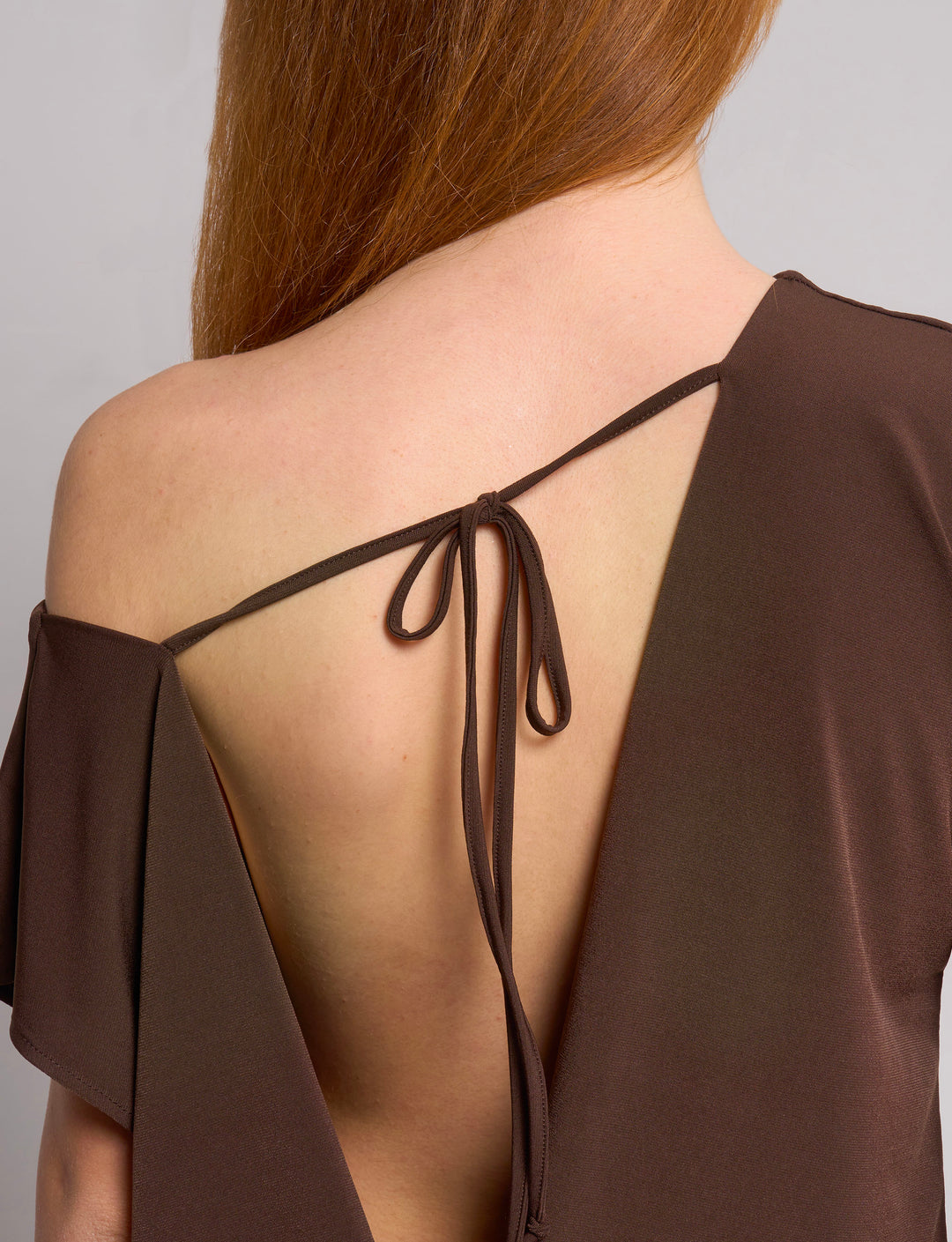 Vestito marrone morbido con schiena scoperta -  ABITO  