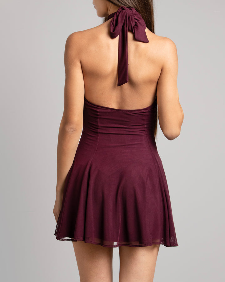 Vestito in rete bordeaux con scollo halter e schiena scoperta retro
