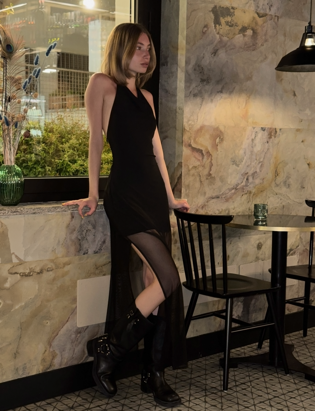 Vestito lungo nero con gonna trasparente