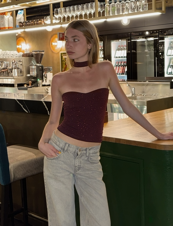 Top bordeaux a fascia in lurex con colletto